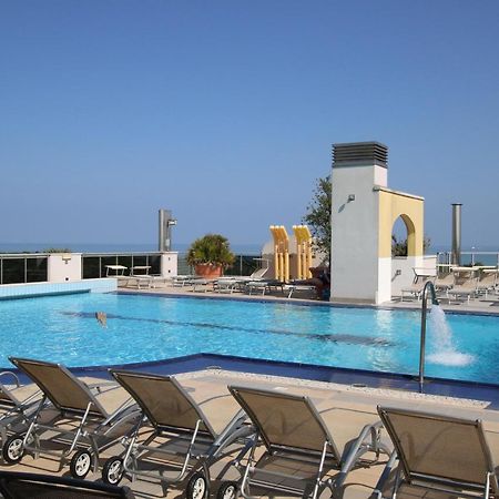 Eraclea Palace Hotel 4 Stelle S Eraclea Mare Eksteriør bilde