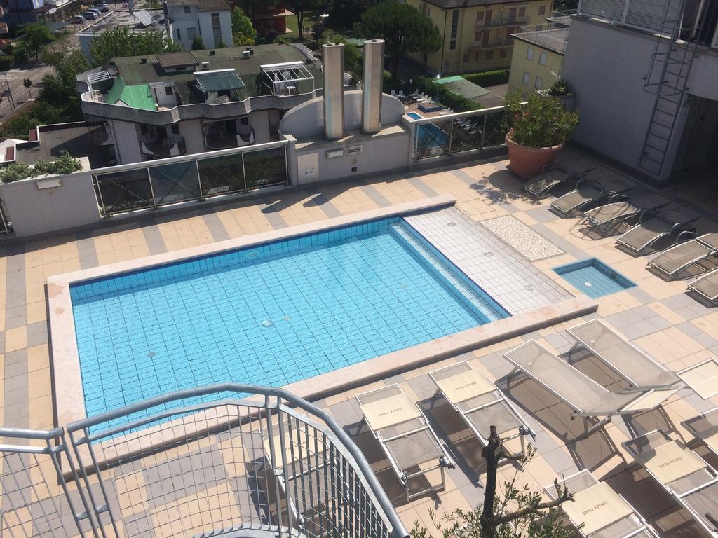 Eraclea Palace Hotel 4 Stelle S Eraclea Mare Eksteriør bilde
